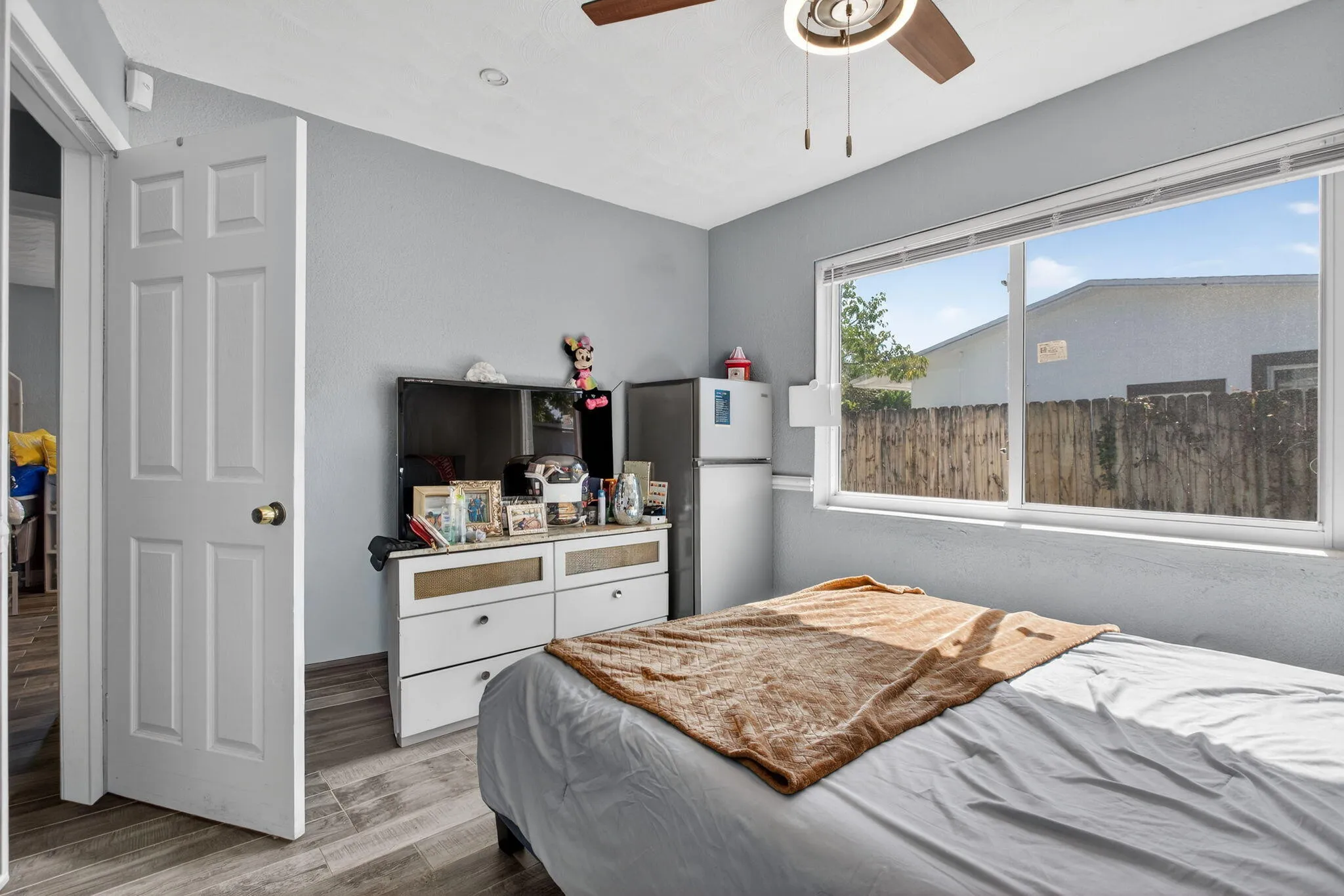 11-web-or-mls-2811 -7950