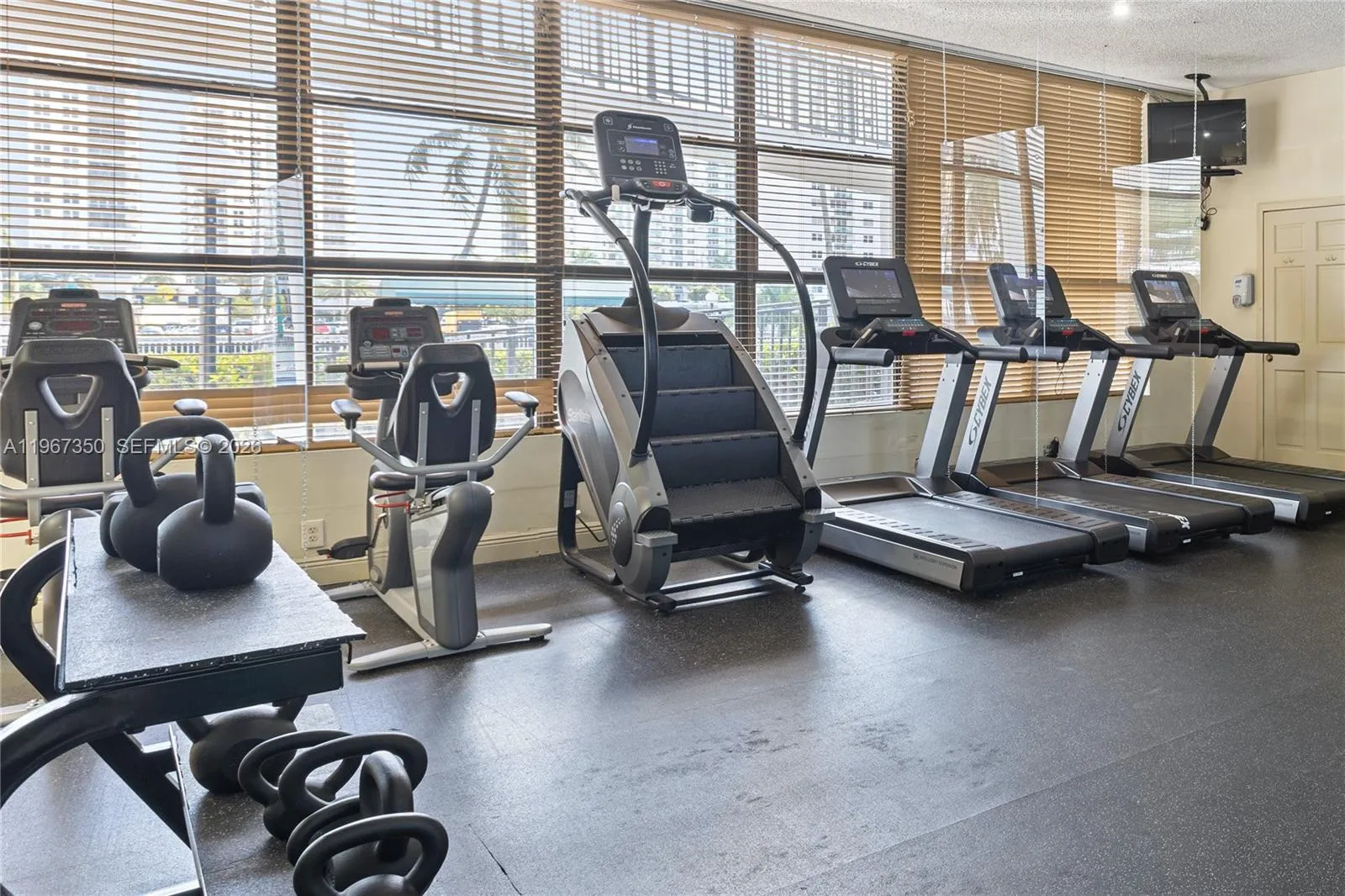 800 Parkview Drive, Unit #1007 - FOR RENT.Three Islands, Hallandale Beach, FL 33009. Florida. Oceanview Park Condominium.