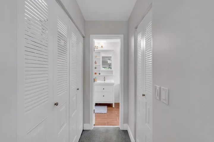 2 Walk in Closets