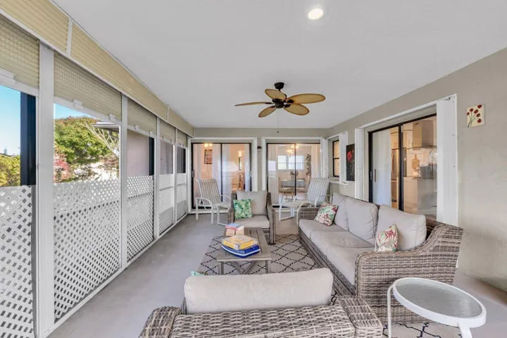 Large Screened Patio