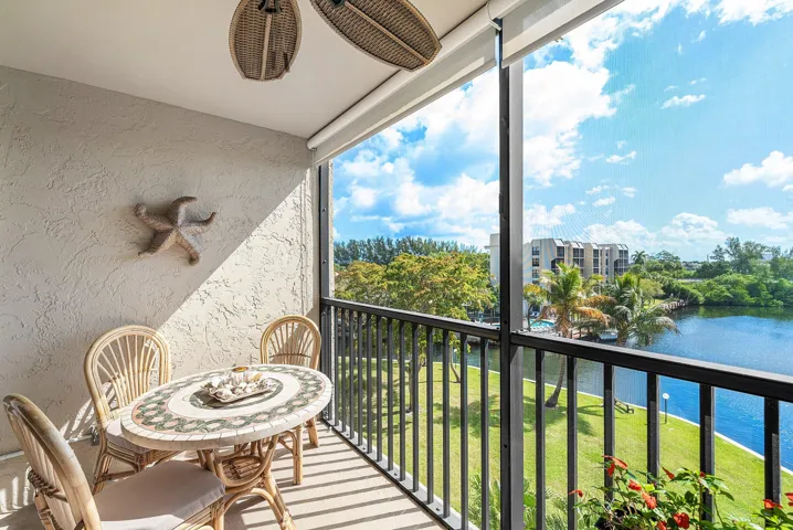 014-7RoyalPalmWay-507-BocaRaton-FL-33432