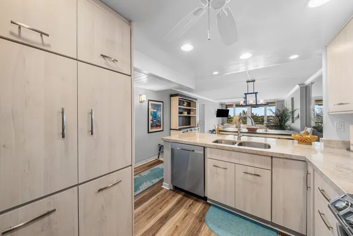 006-7RoyalPalmWay-507-BocaRaton-FL-33432