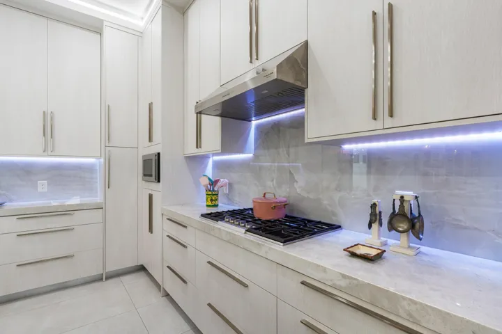 Kitchen with gas range