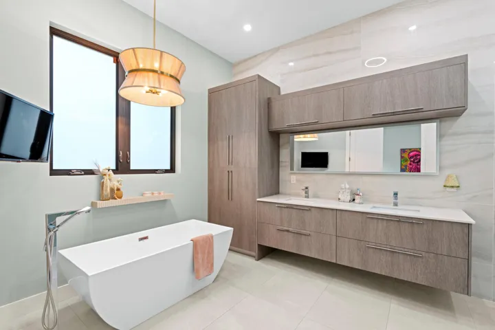 PrimaryBath