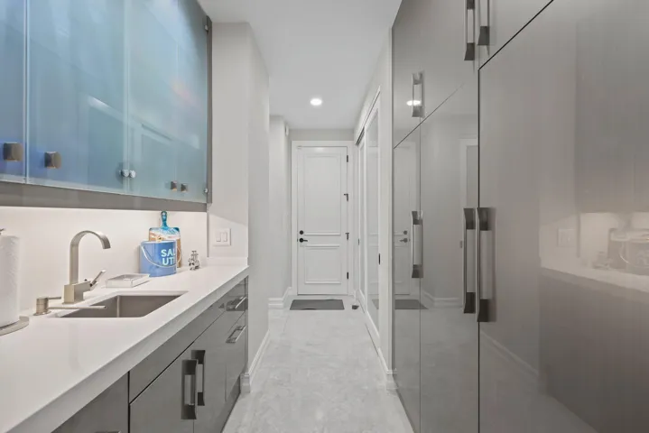 Butler Pantry