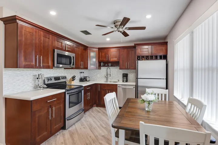 1630 Palmland Dr Boynton Beach-large-017