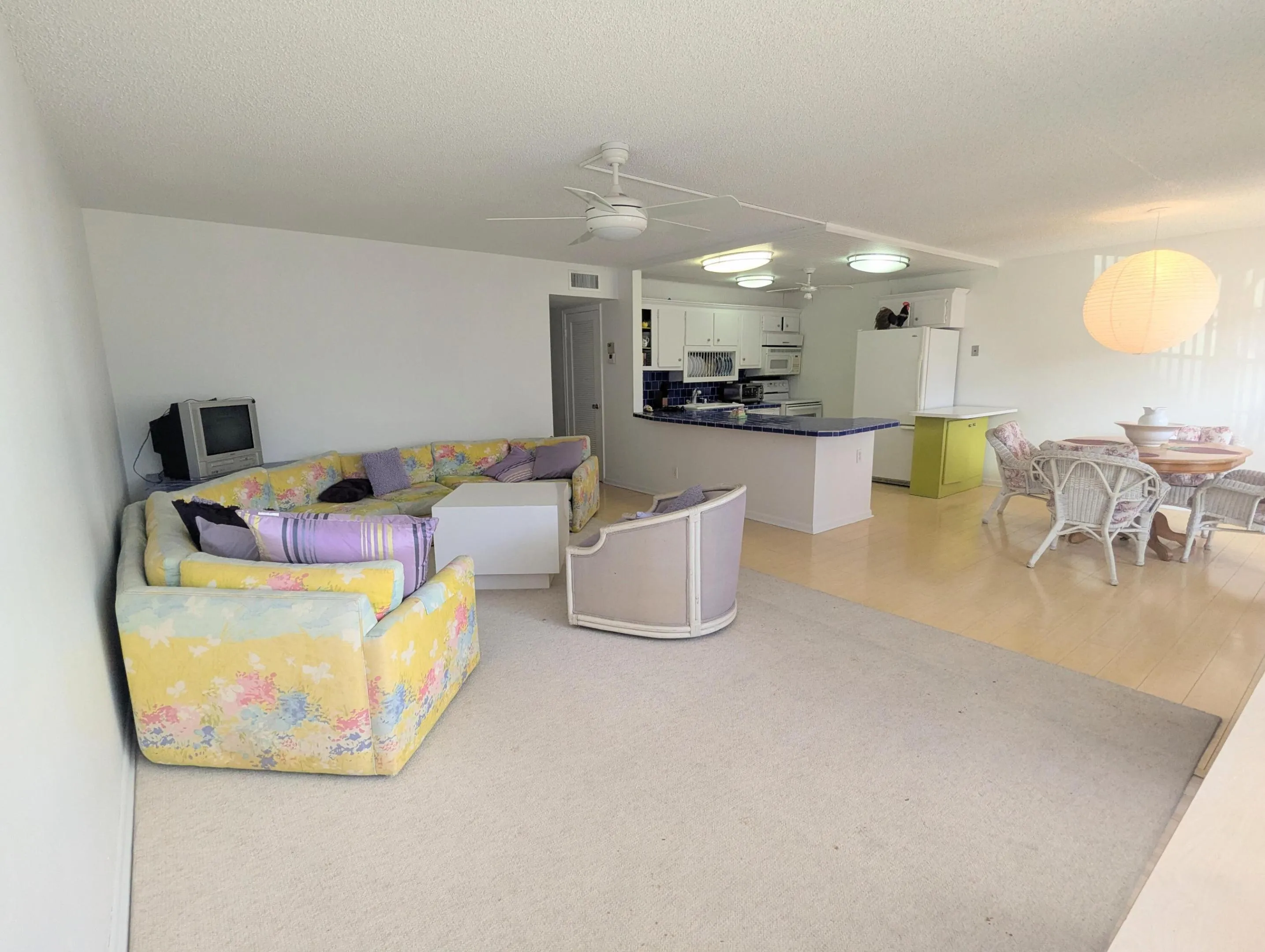 Spacious 2BR 2 Bath Ground Floor