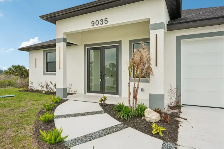 4-web-or-mls-W Broad Cir-S2404-004