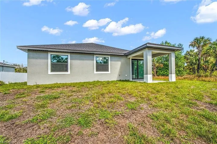 13-web-or-mls-S Castle Cir-S2204-013