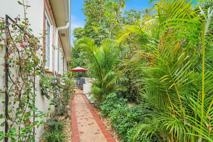Exterior Pathway
