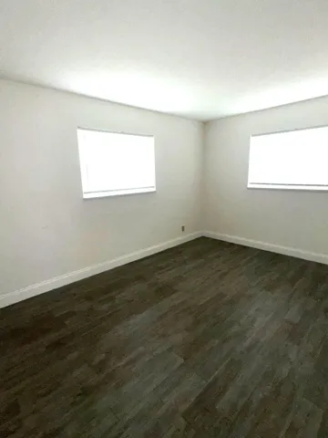 Bedroom 21