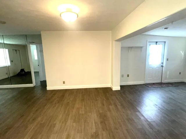 Family Room 11