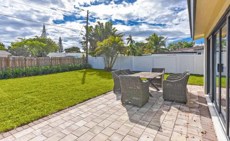 1320 S Deerfield Ave Deerfield-large-030