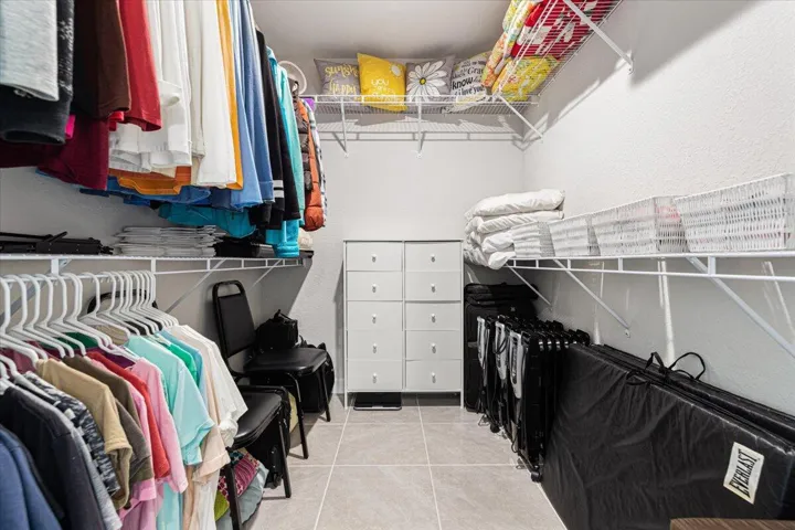 Plenty room and accessibility