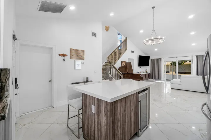 009-101AzaleaCircle-BoyntonBeach-FL-3343