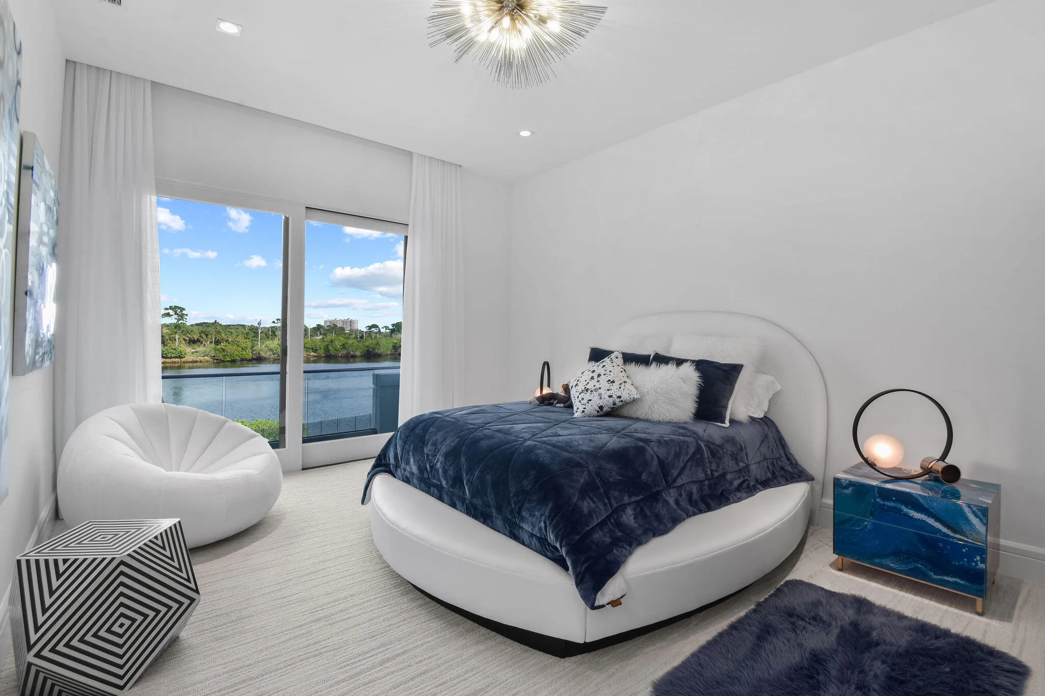 14630WatermarkWay(100)