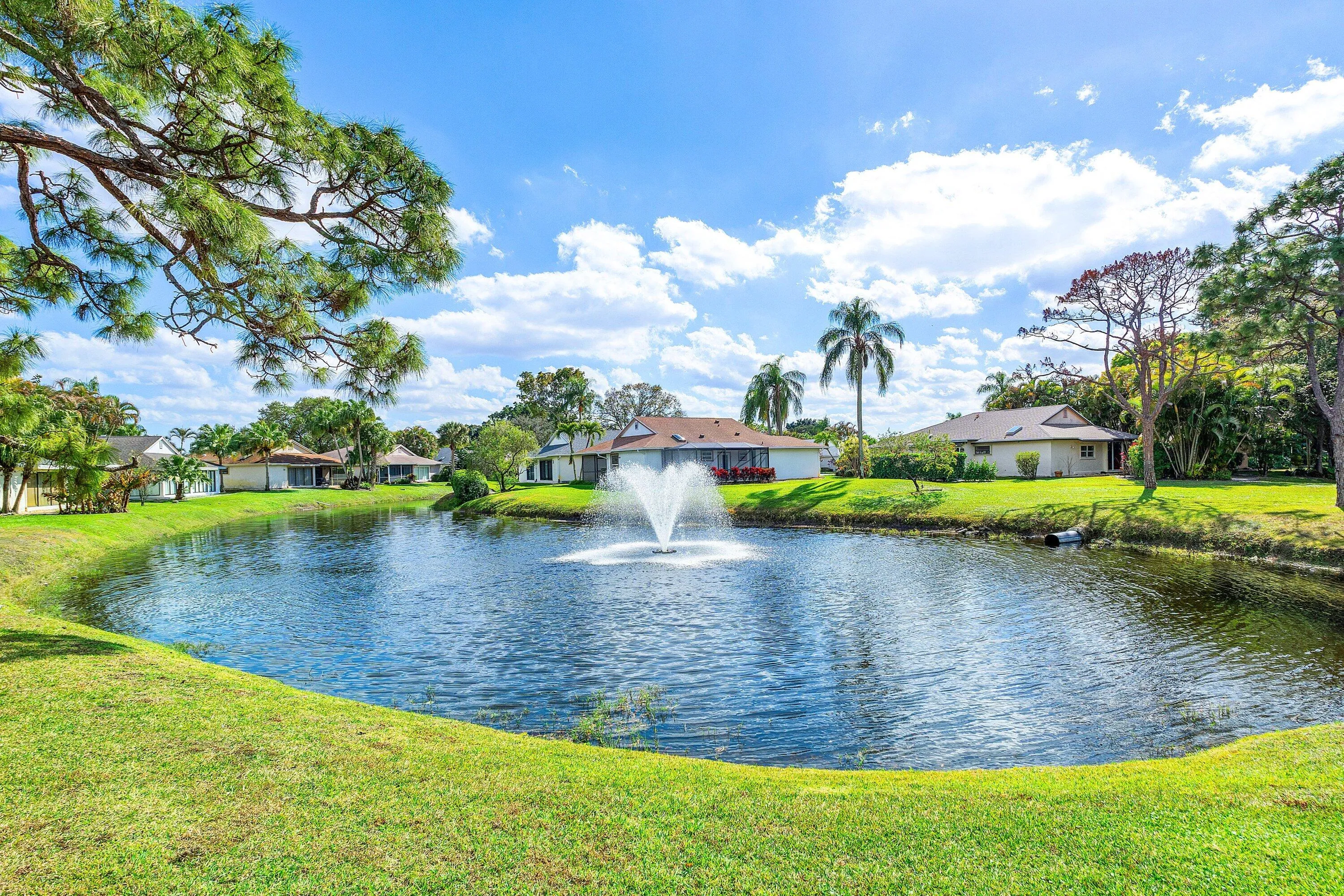 024-6166BrandonStreet-WestPalmBeach-FL-3