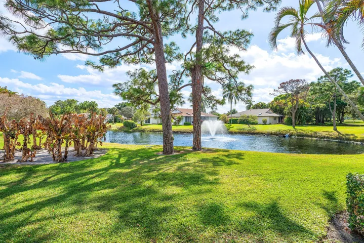 023-6166BrandonStreet-WestPalmBeach-FL-3
