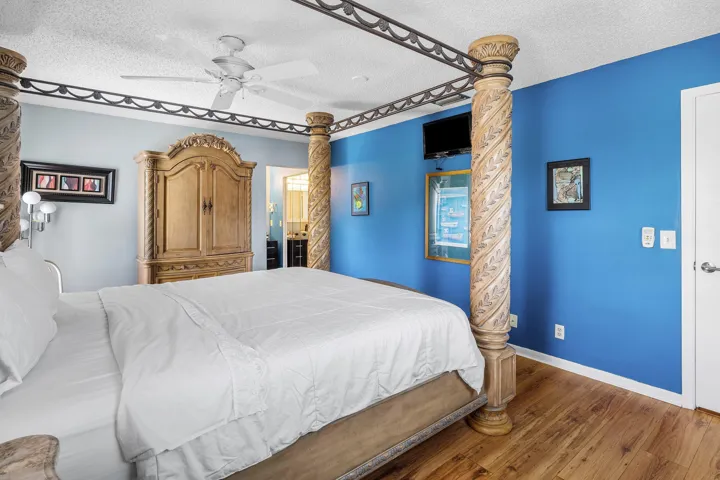 017-6166BrandonStreet-WestPalmBeach-FL-3