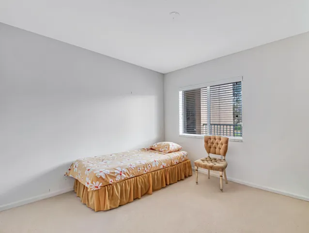 Office/Den/Possible 3rd Bedroom