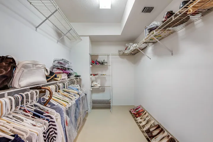 Walk In Closet