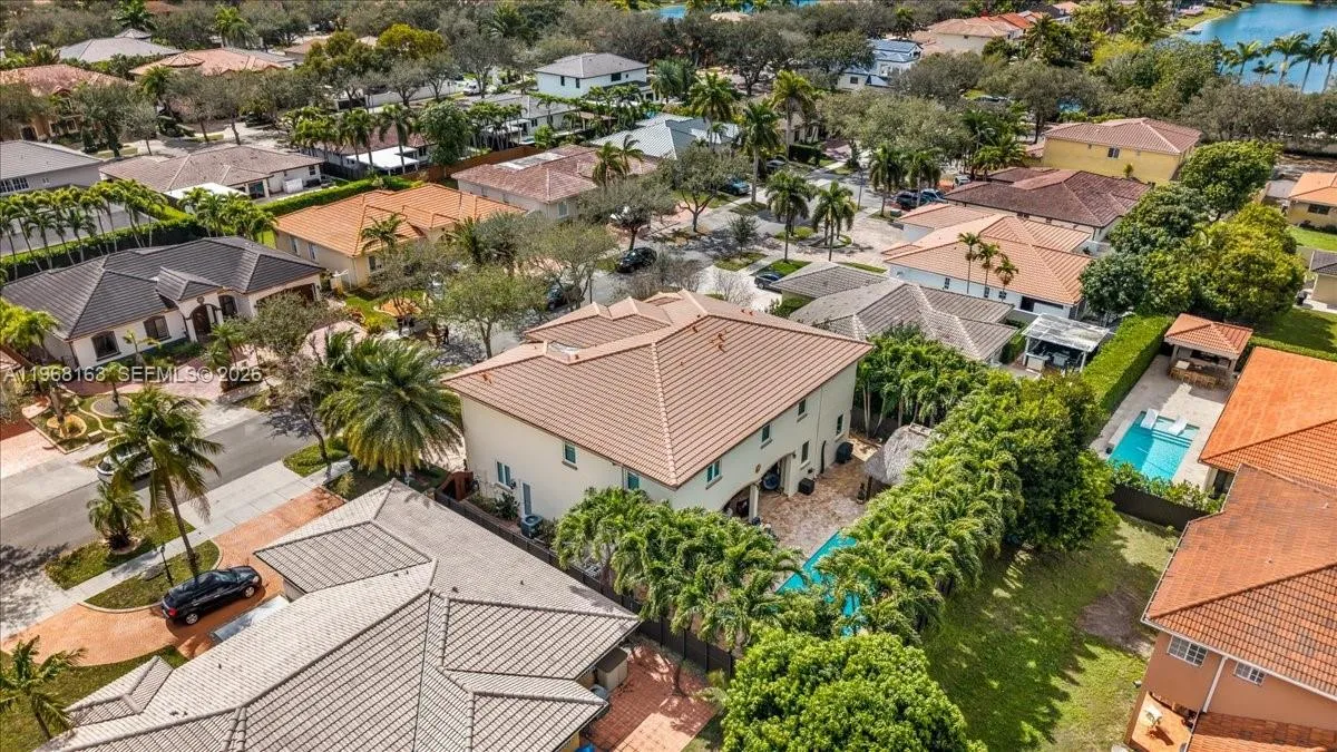 Property photo 66