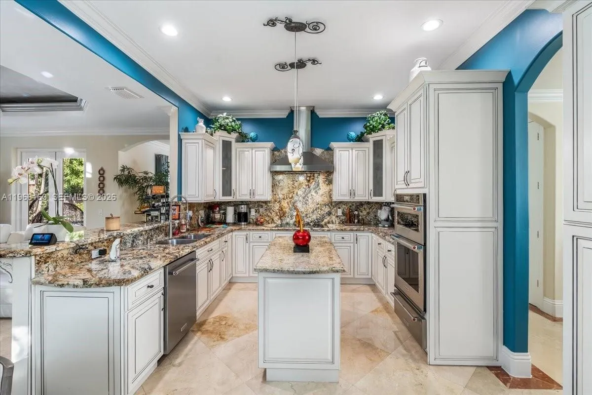 Property photo 37