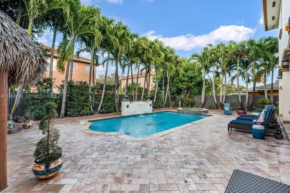 Property photo 24