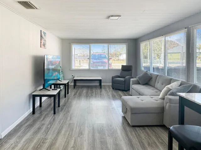 Front Bedroom