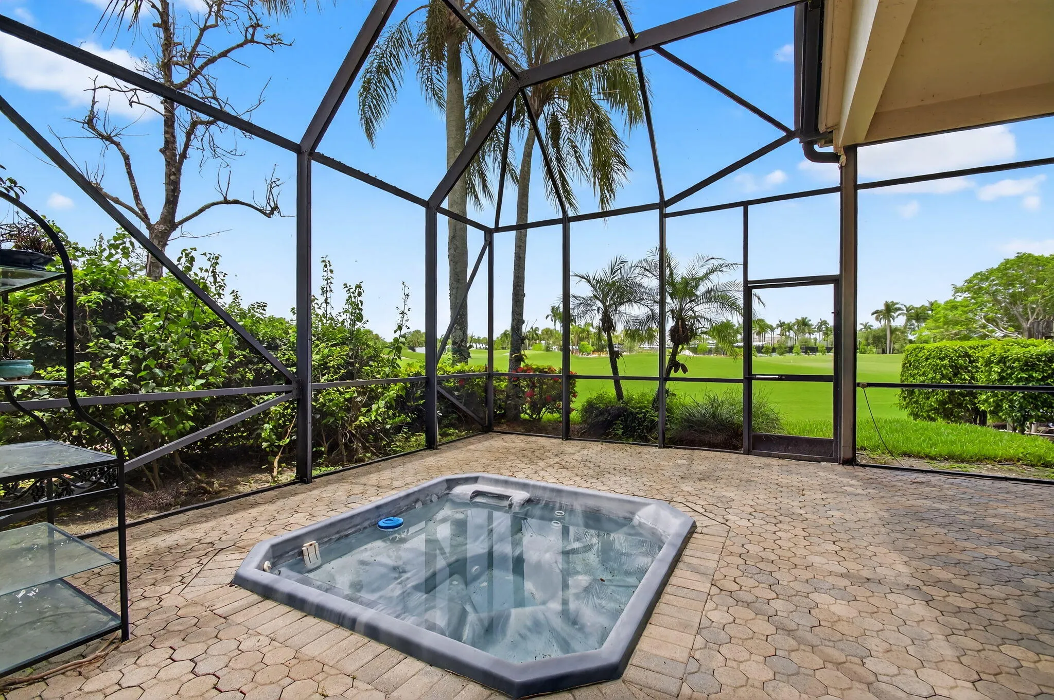 Covered & Screened Patio