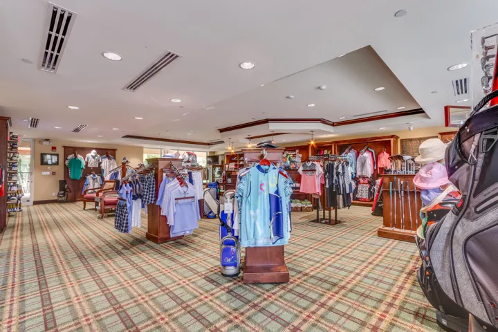 13 Golf Pro Shop (3)