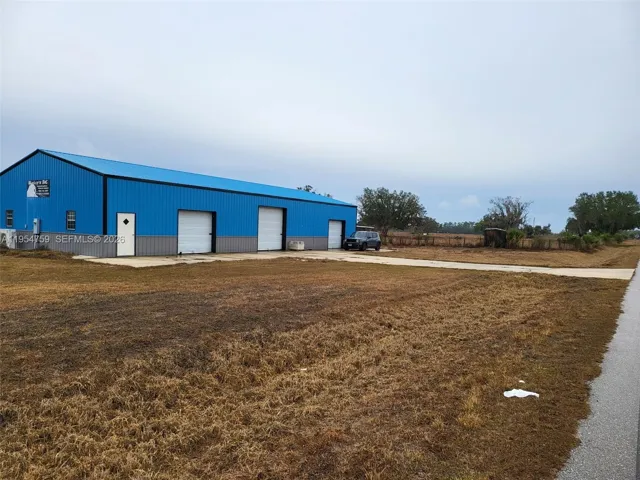 Photo 19