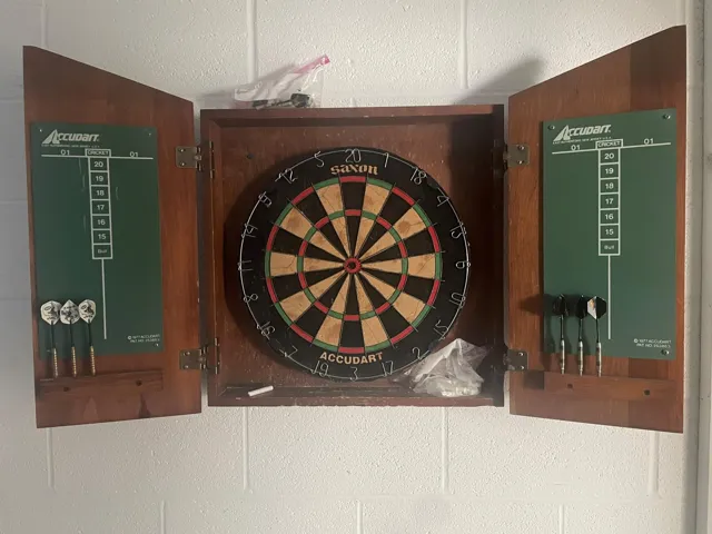 dart board