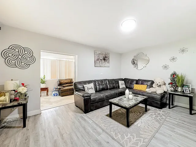 Livingroom 1