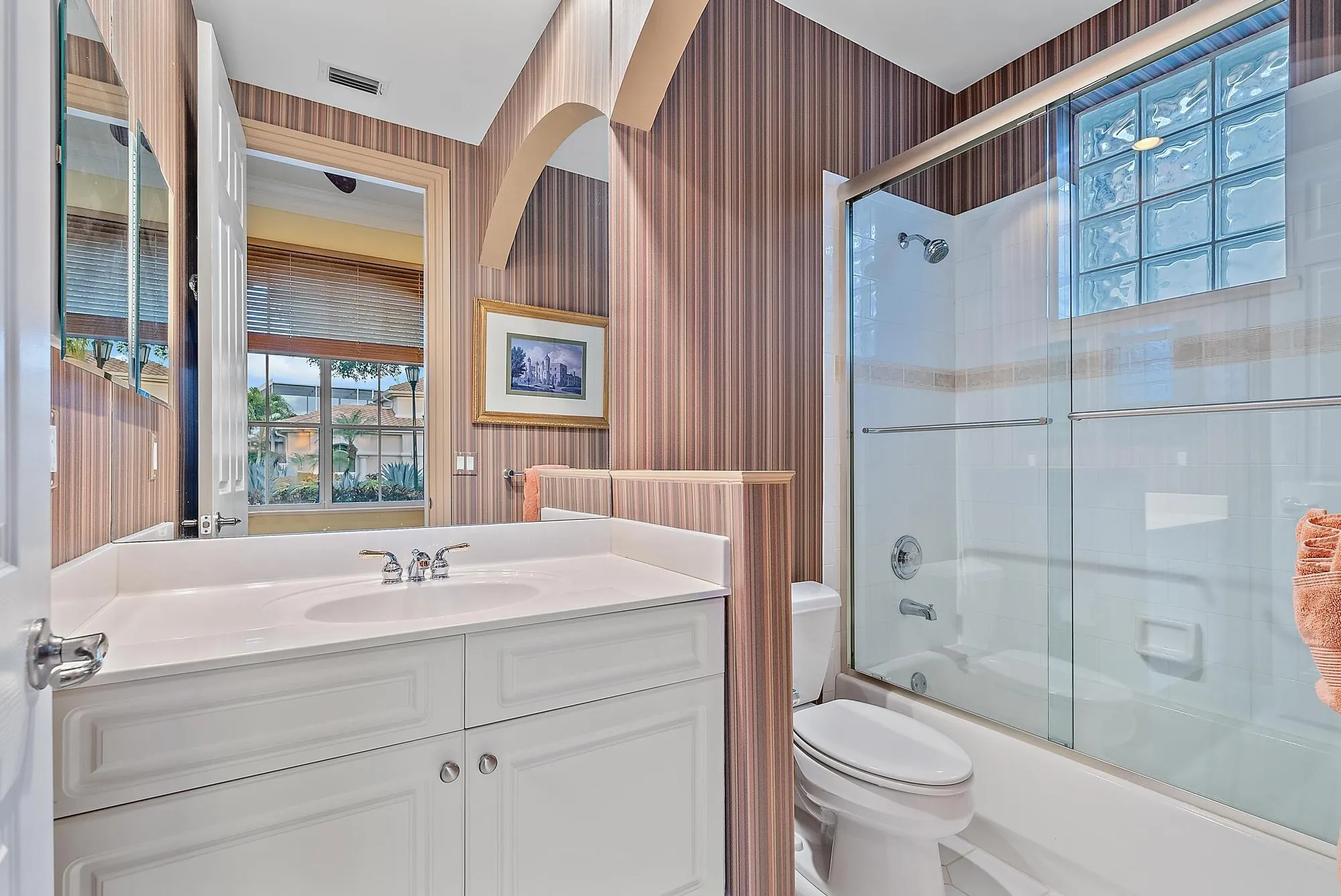 1119 Grand Cay Dr-27