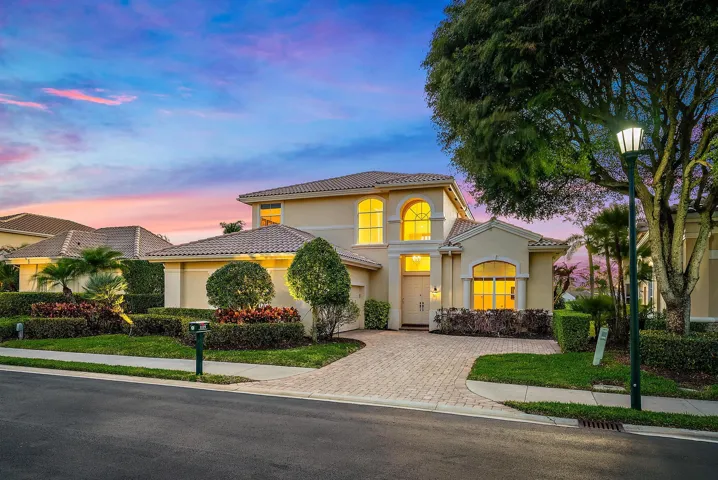 1119 Grand Cay Dr-51