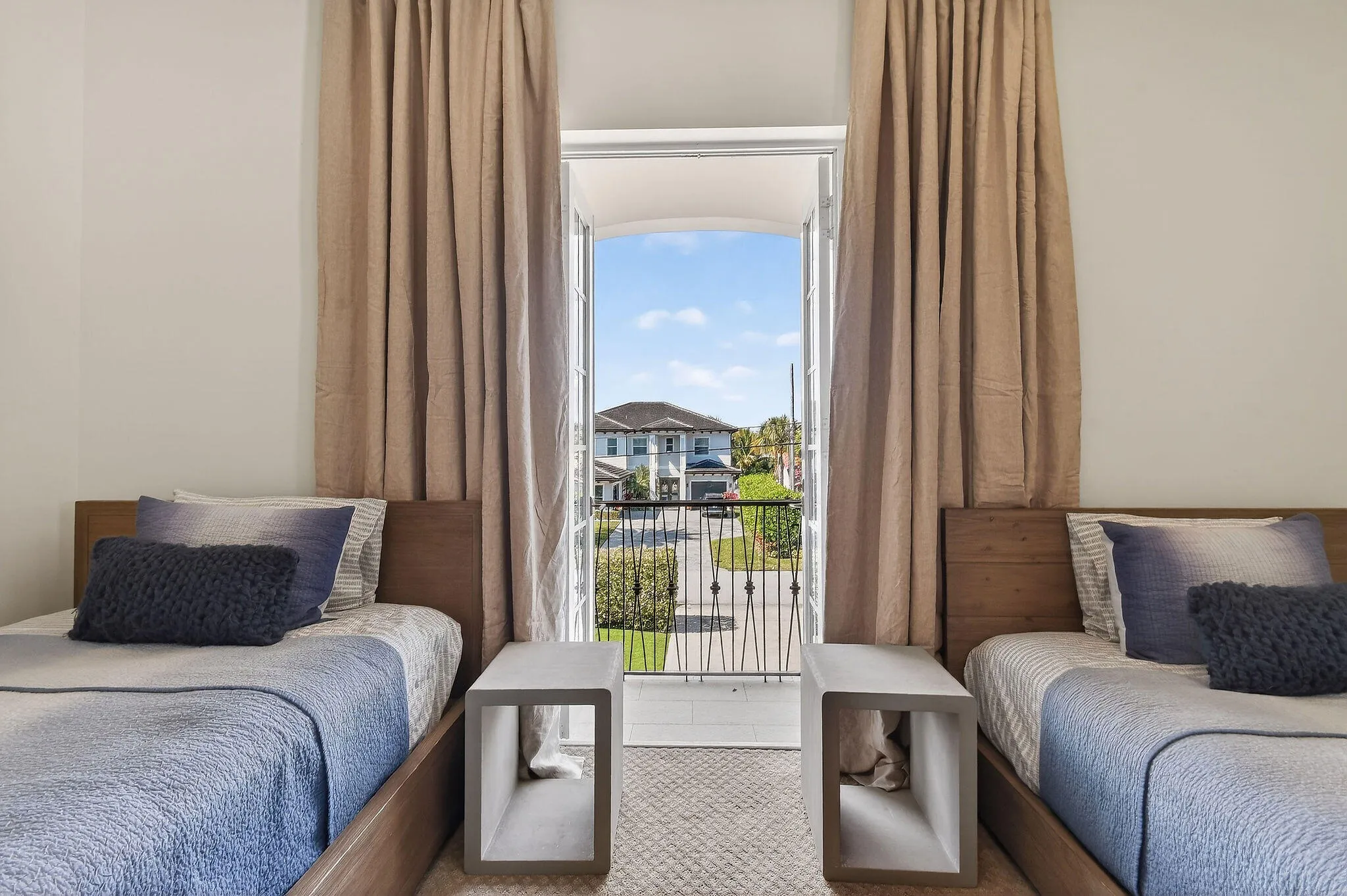12860InshoreDr(90)