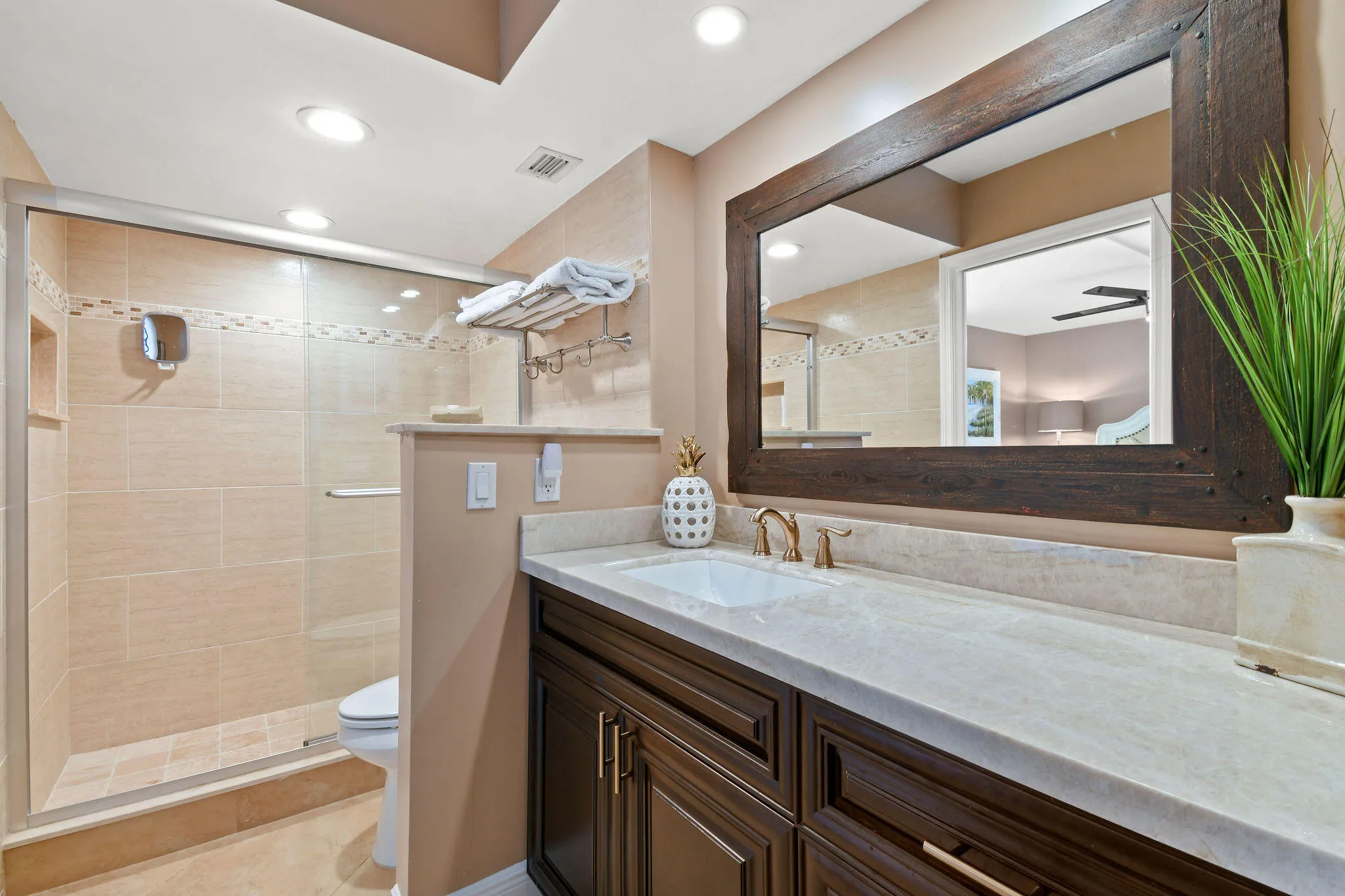 LUXURY WALK-IN GLASS FRAME SHOWER & MARBLE VANITY COMPLETE WITH BRUSHED BRASS FIXTURES