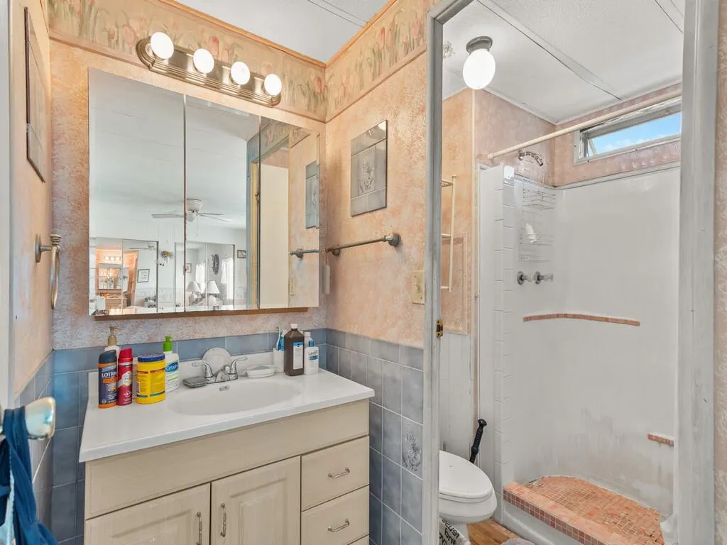 Property photo 28