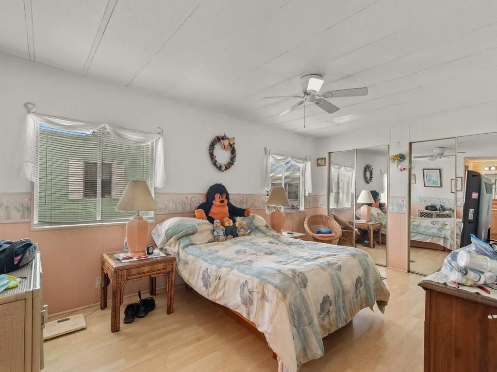Property photo 24