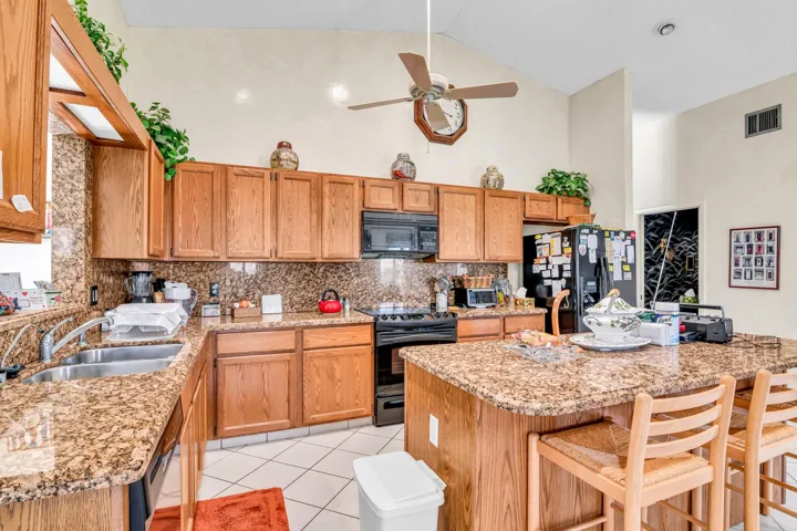 DW 2660 Riviera Dr Delray Beach --37
