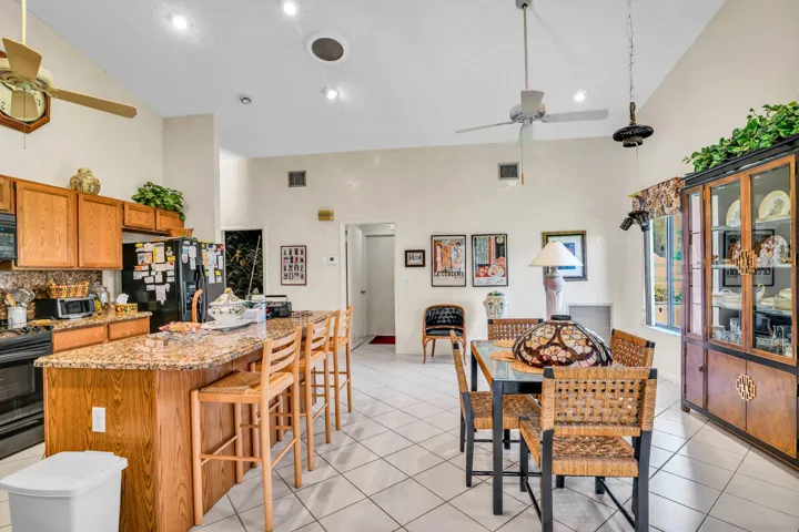 DW 2660 Riviera Dr Delray Beach --36