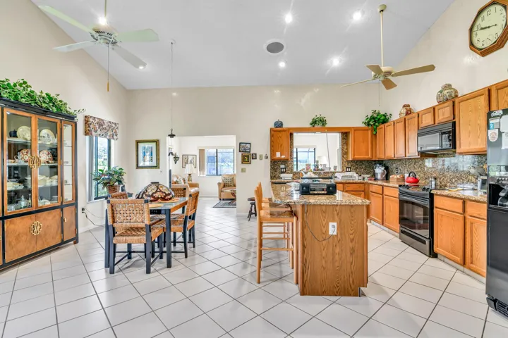 DW 2660 Riviera Dr Delray Beach --31