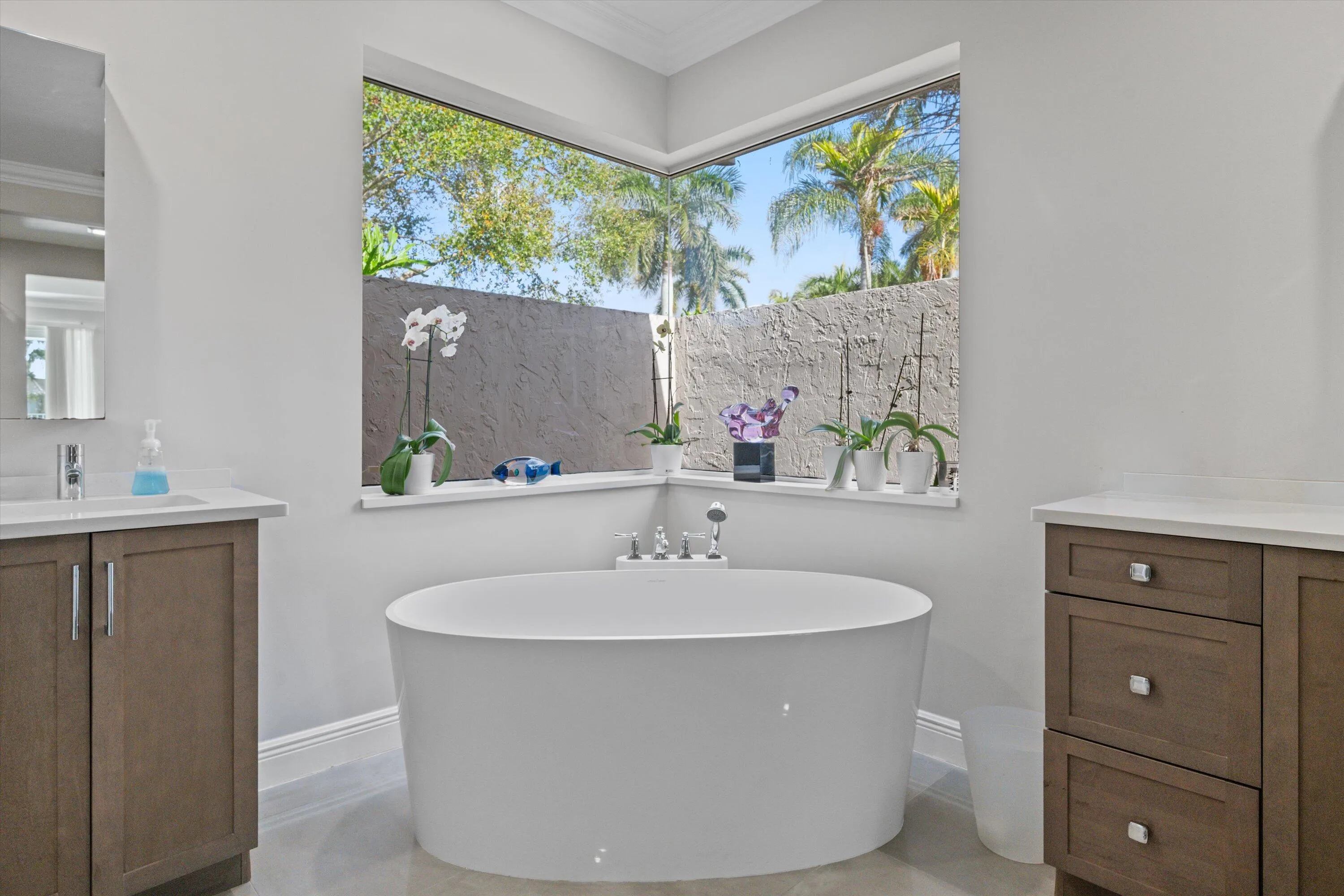 Soaking Tub