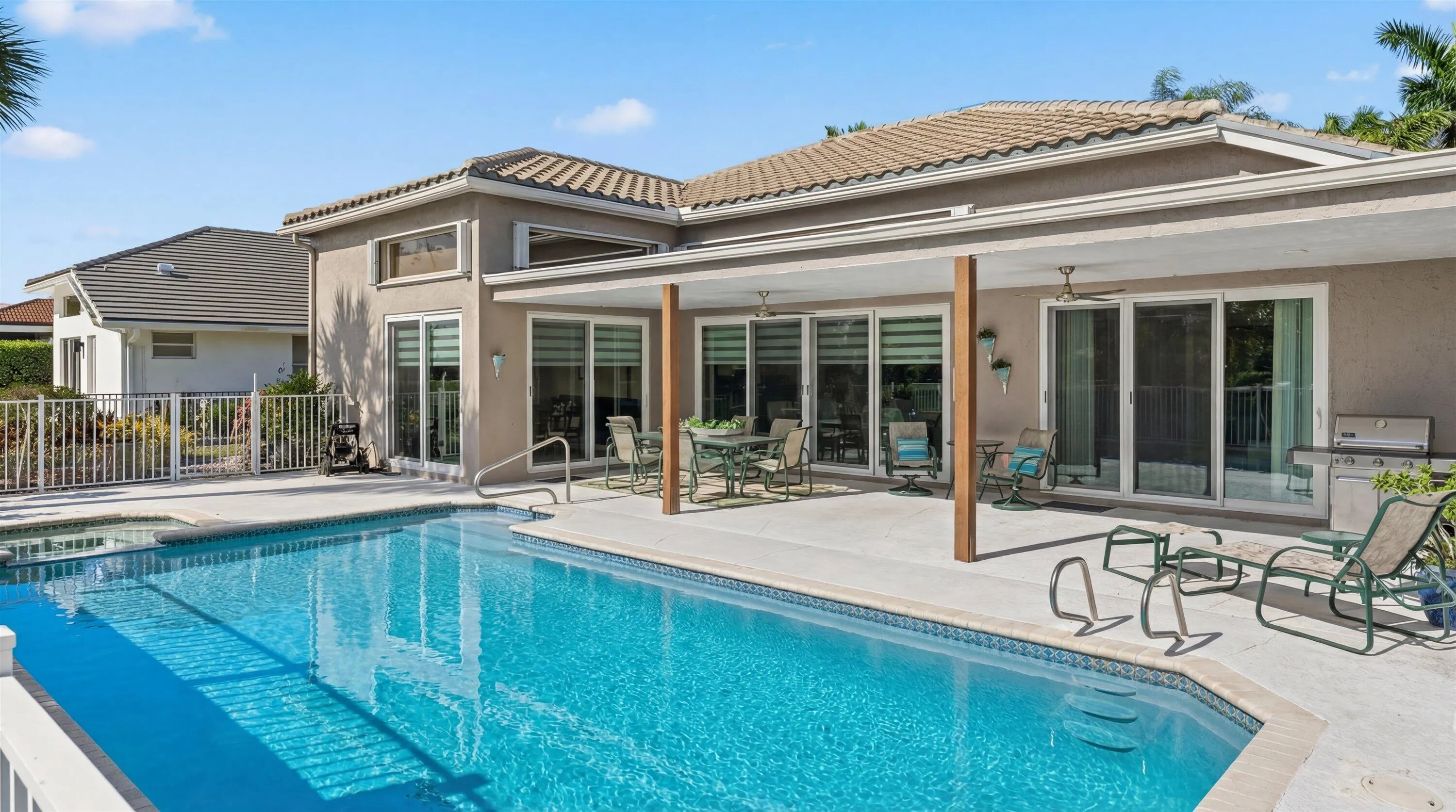 Private Pool