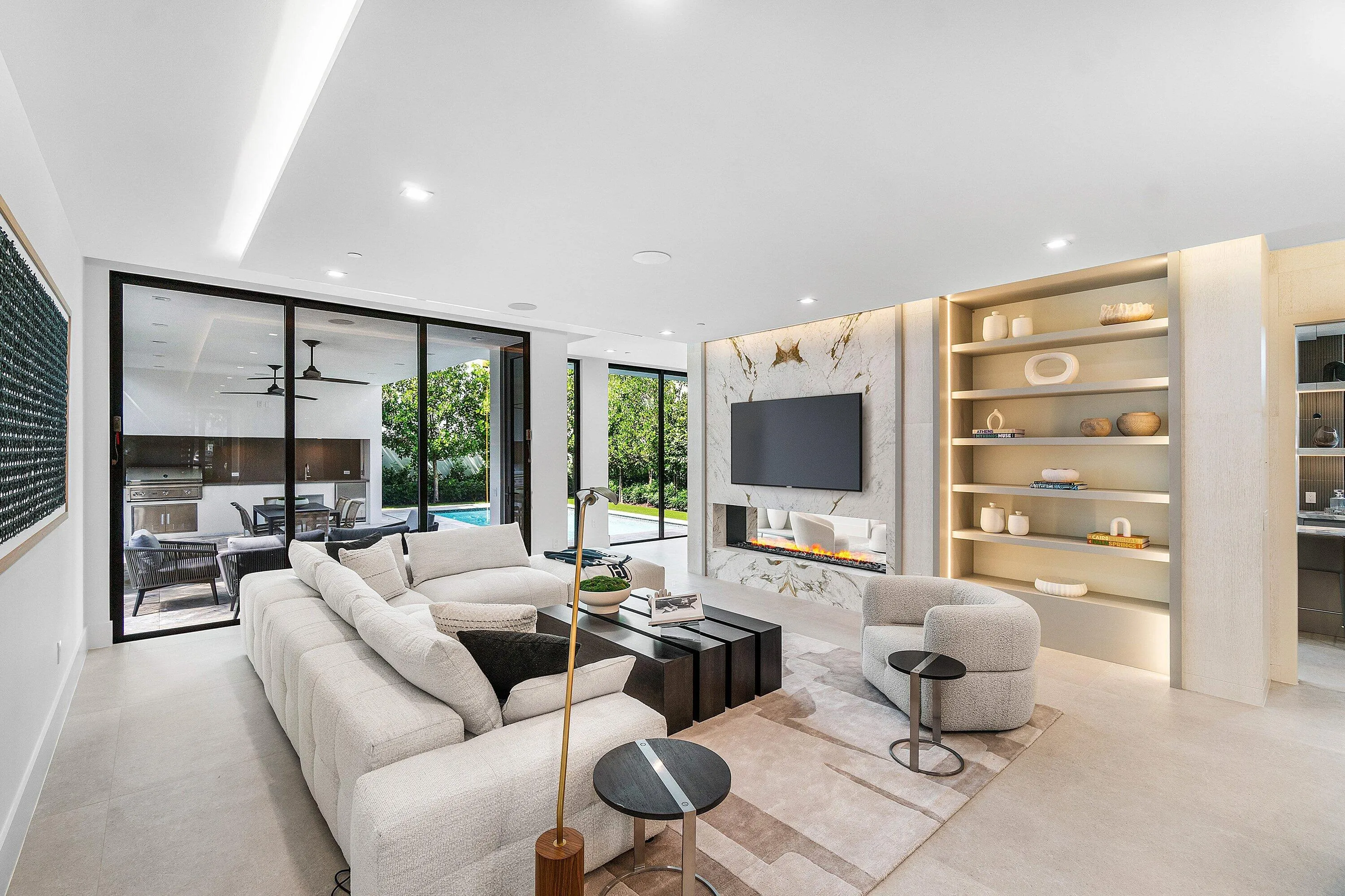 016-810PalmTrail-DelrayBeach-FL-33483-SM