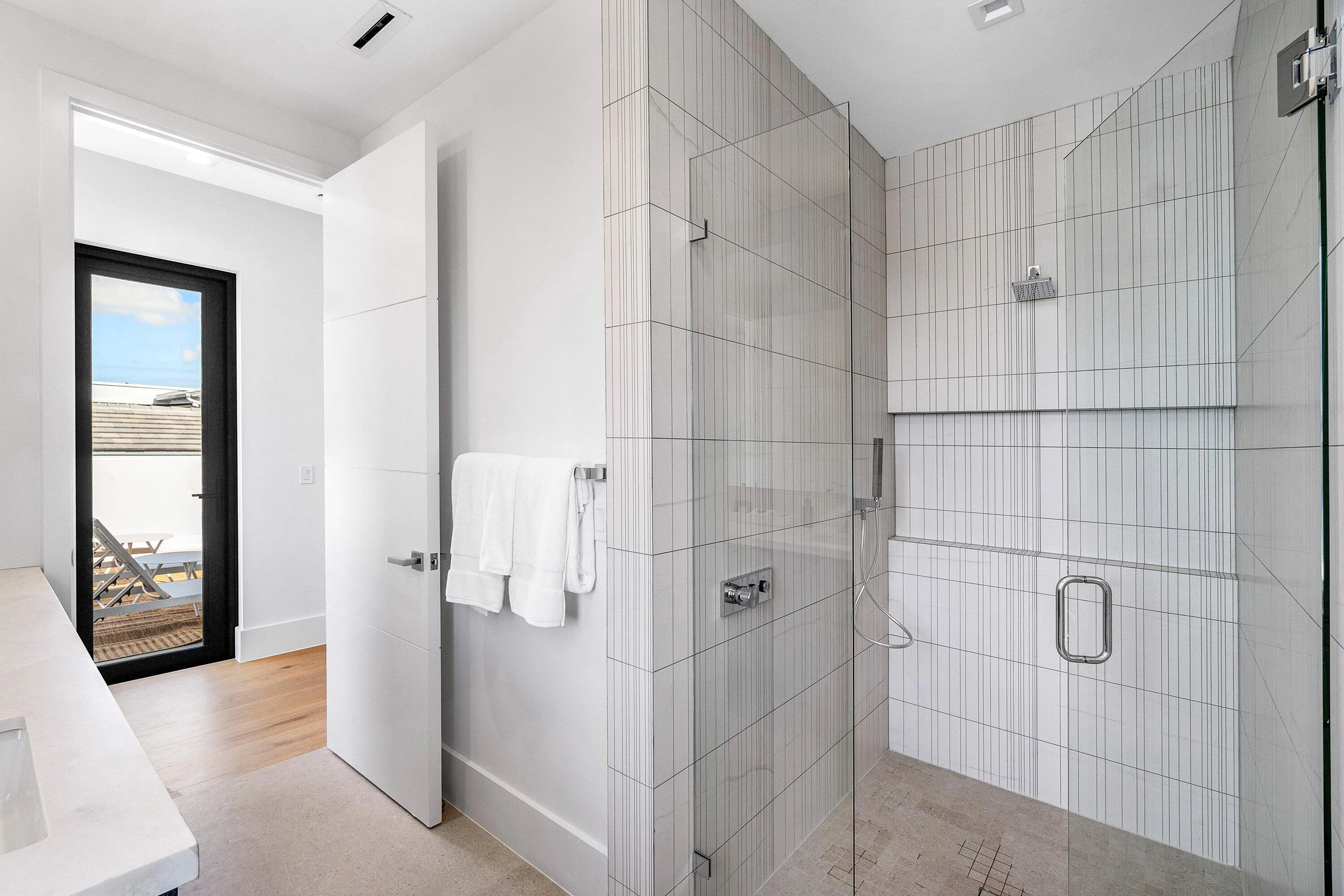 038-810PalmTrail-DelrayBeach-FL-33483-SM
