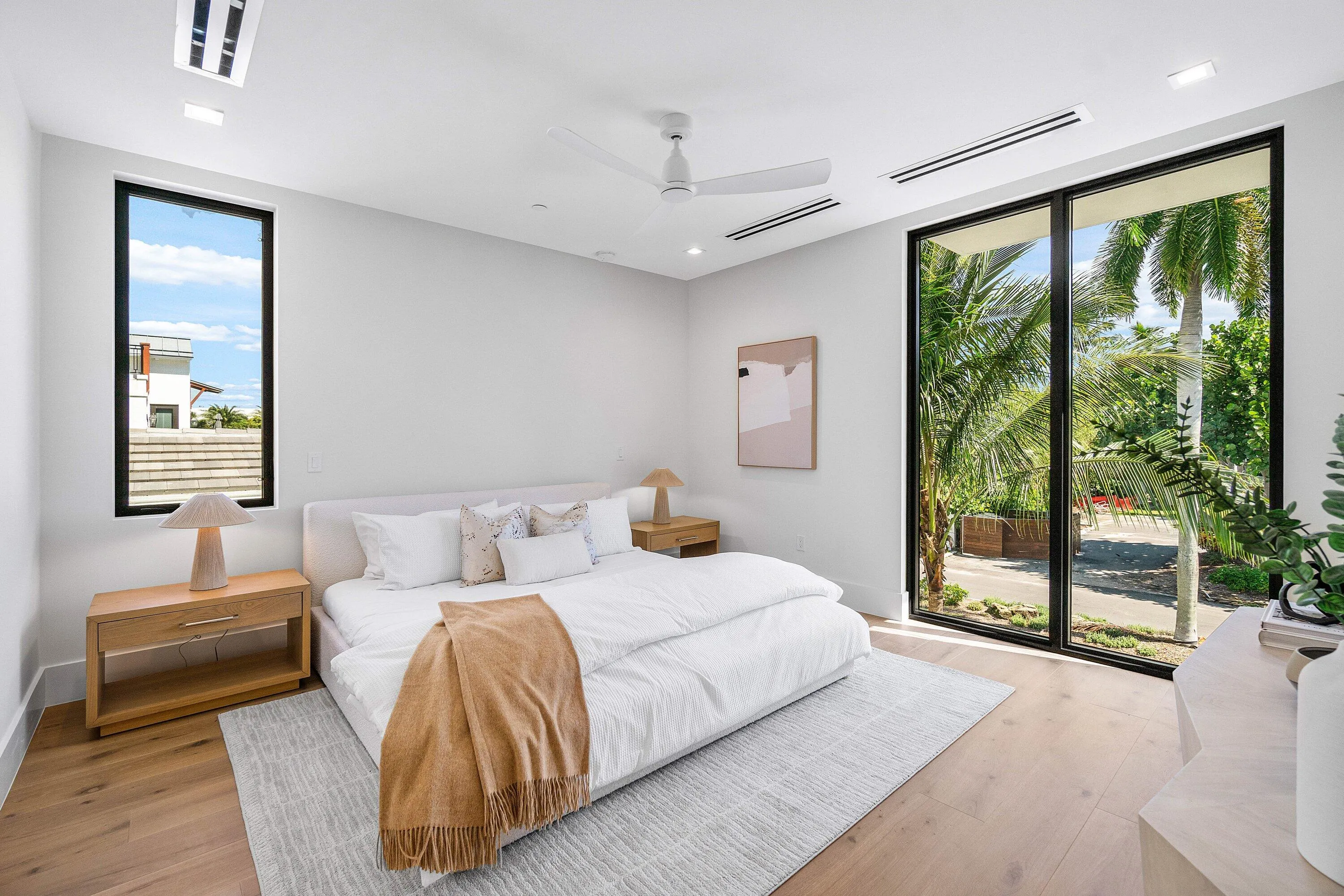 044-810PalmTrail-DelrayBeach-FL-33483-SM
