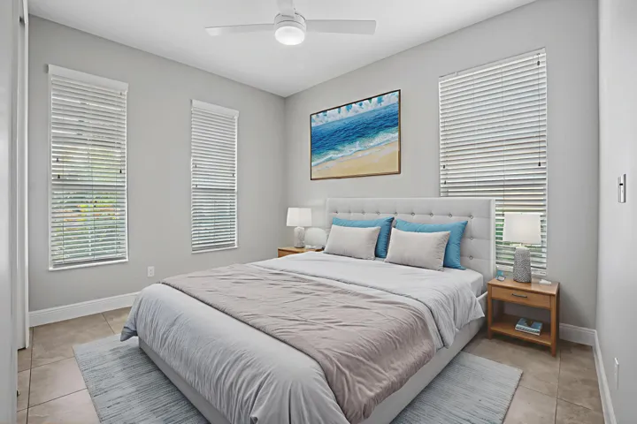07-Bedroom-01_VS