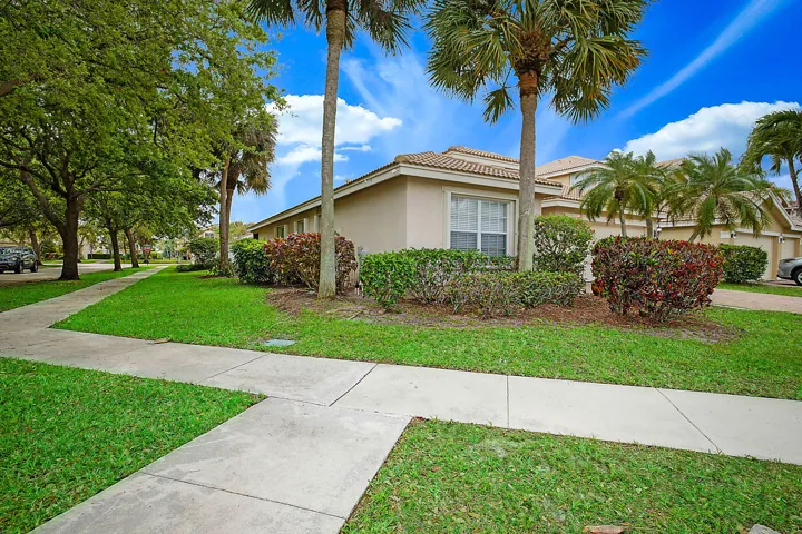 5028 Solar Point Drive-37
